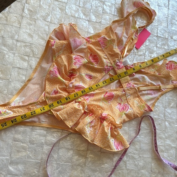 NWT Floral Ruffle One-Piece bodysuit Teddy sz S pastel yellow polka dot pink - Picture 8 of 8